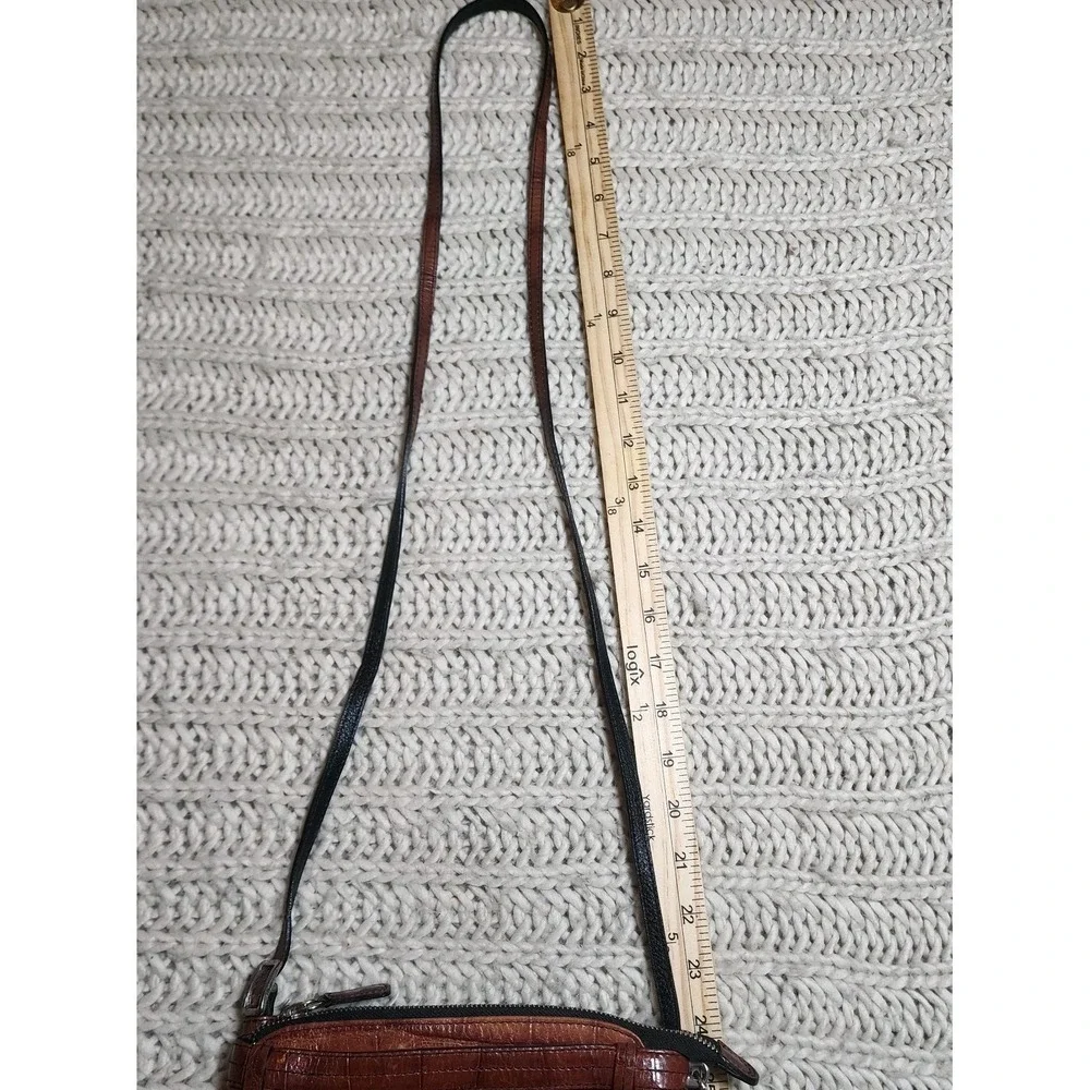 BRIGHTON  All-In-One Crossbody Shoulder Bag Alligator Embossed Chocolate Leather